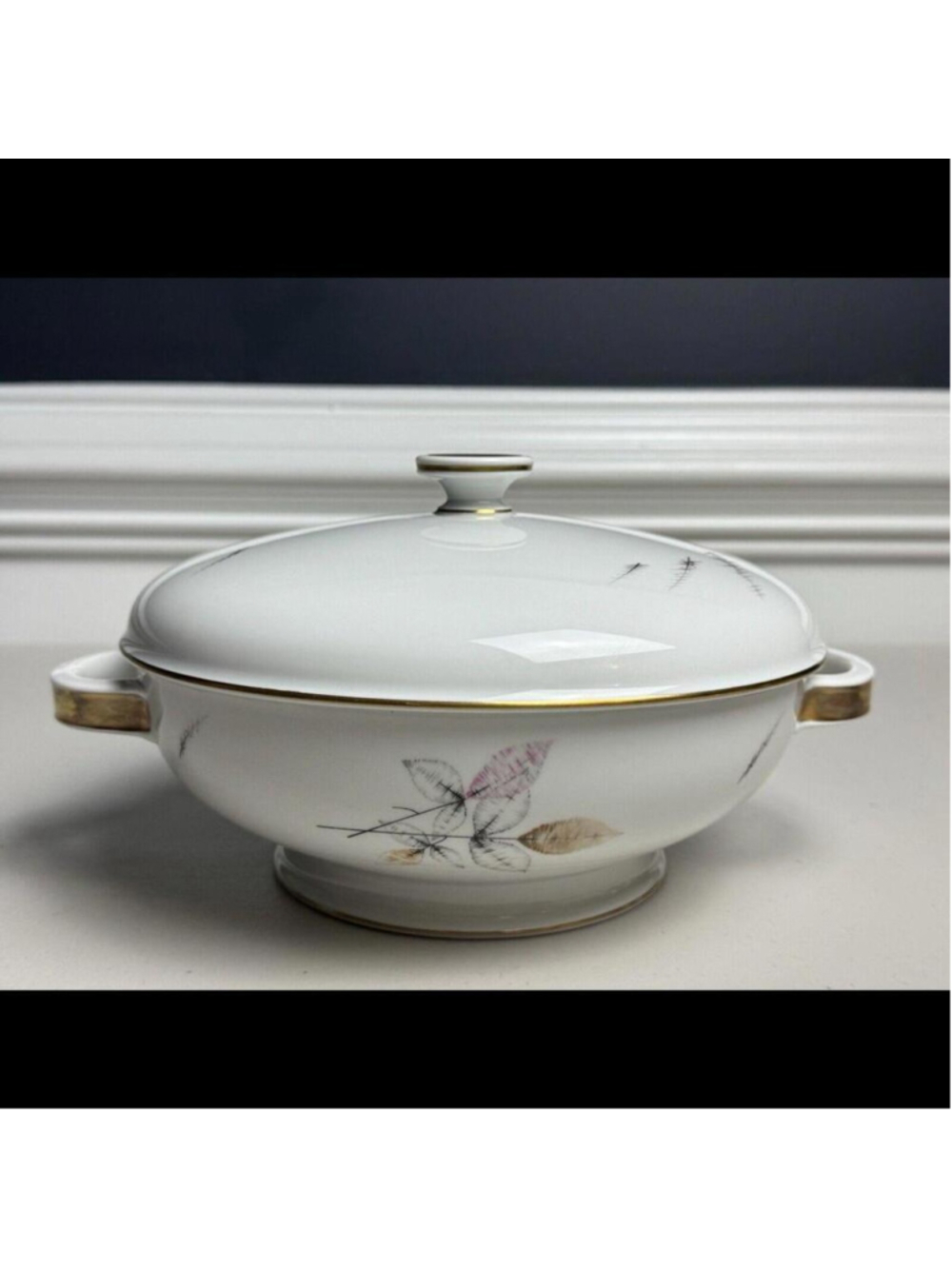 Florence by ROSENTHAL - CONTINENTAL Round Covered Vegetable